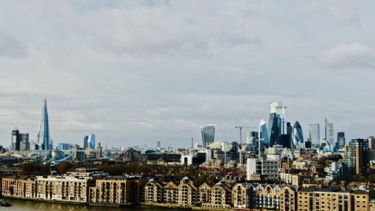 Rayleigh Court, Clarence Mews, Rotherhithe